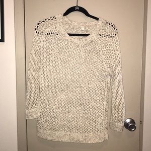 Gap sweater